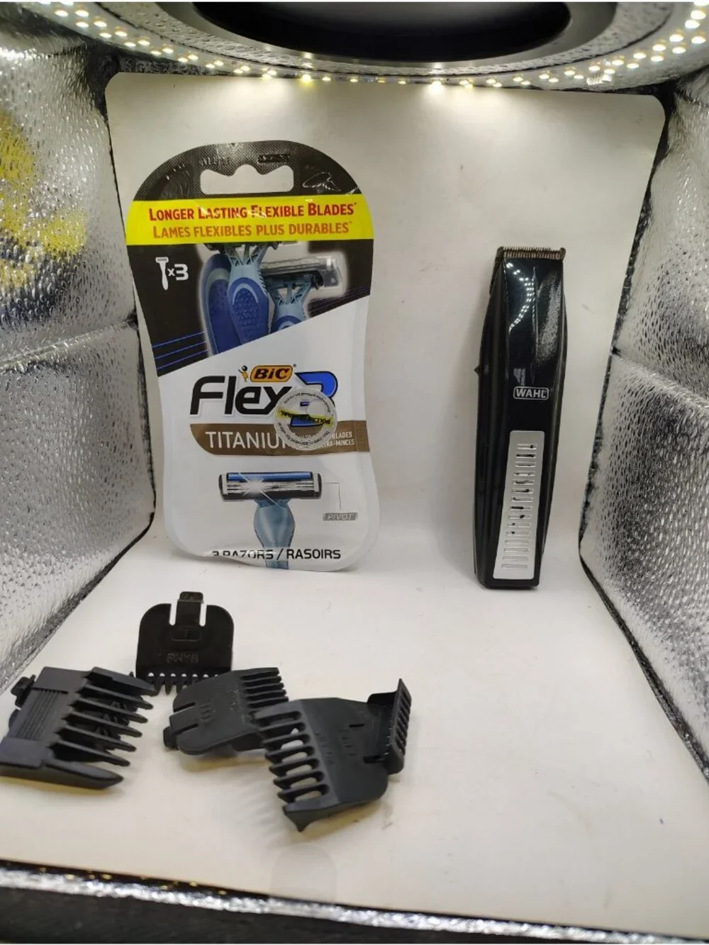 BIC lot razors